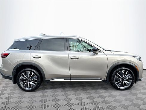 Certified 2026 INFINITI QX60 Luxe w/ Cargo Package image 5