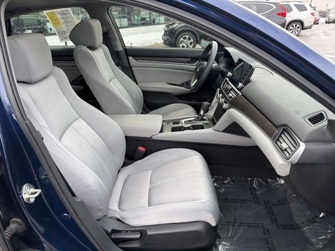 Used 2018 Honda Accord EX image 24