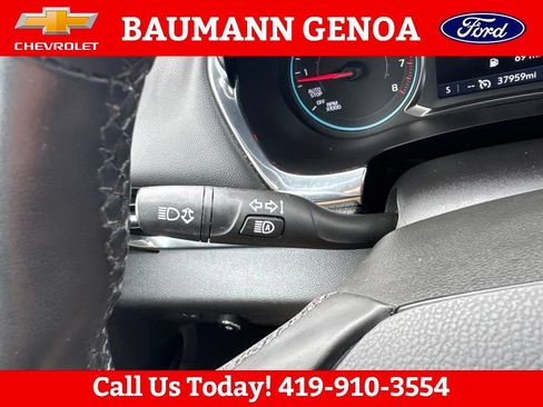 Used 2023 Chevrolet Traverse RS AWD/4WD image 24