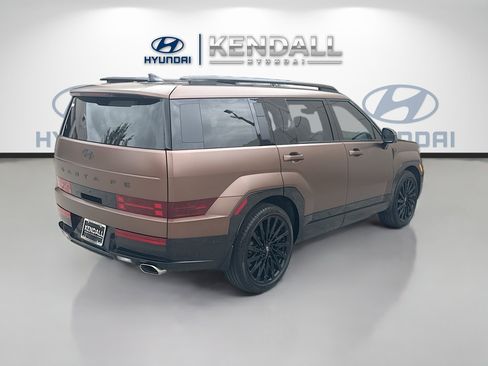 Used 2024 Hyundai Santa Fe Calligraphy FWD image 6