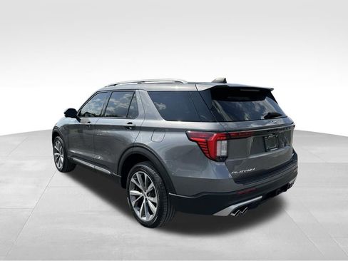 Used 2025 Ford Explorer Platinum w/ Ultimate Package AWD/4WD image 18
