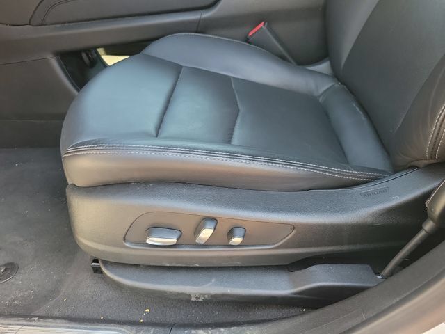 Used 2024 Cadillac XT5 Premium Luxury FWD image 13