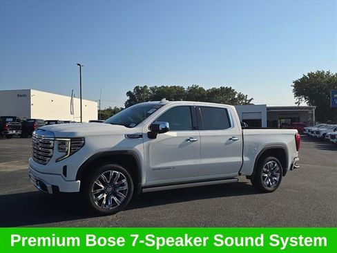 Used 2023 GMC Sierra 1500 Denali w/ Denali Reserve Package AWD/4WD image 12