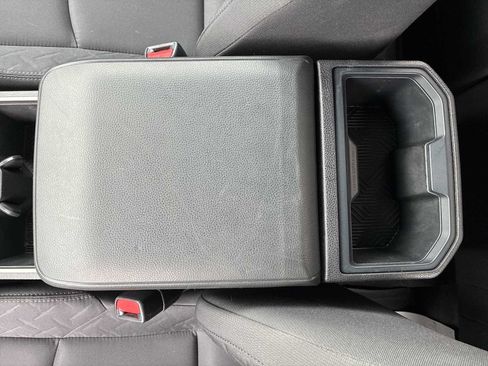 Used 2025 Toyota Tacoma SR5 AWD/4WD image 21