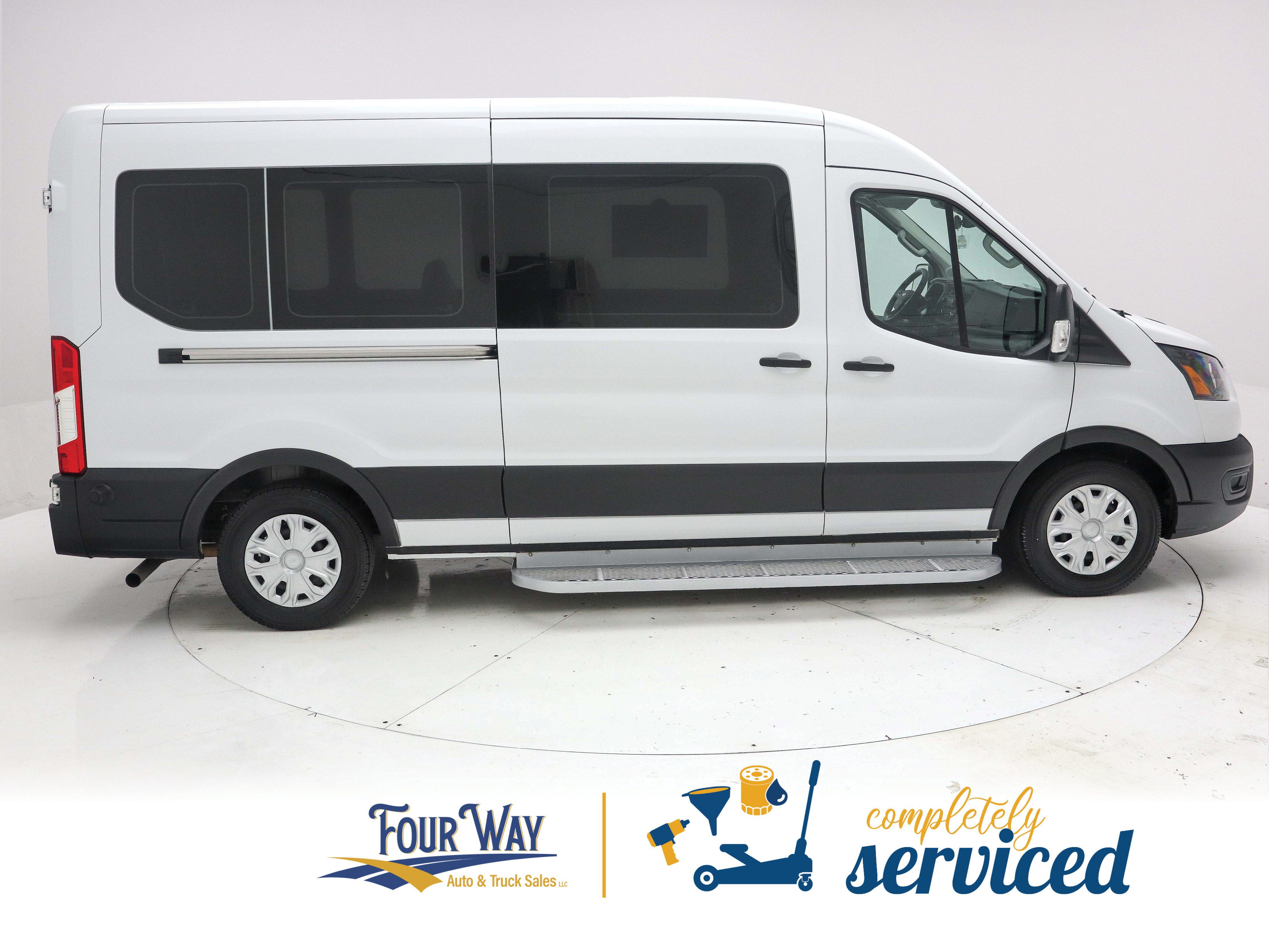 Used 2023 Ford Transit 350 XL RWD image 4