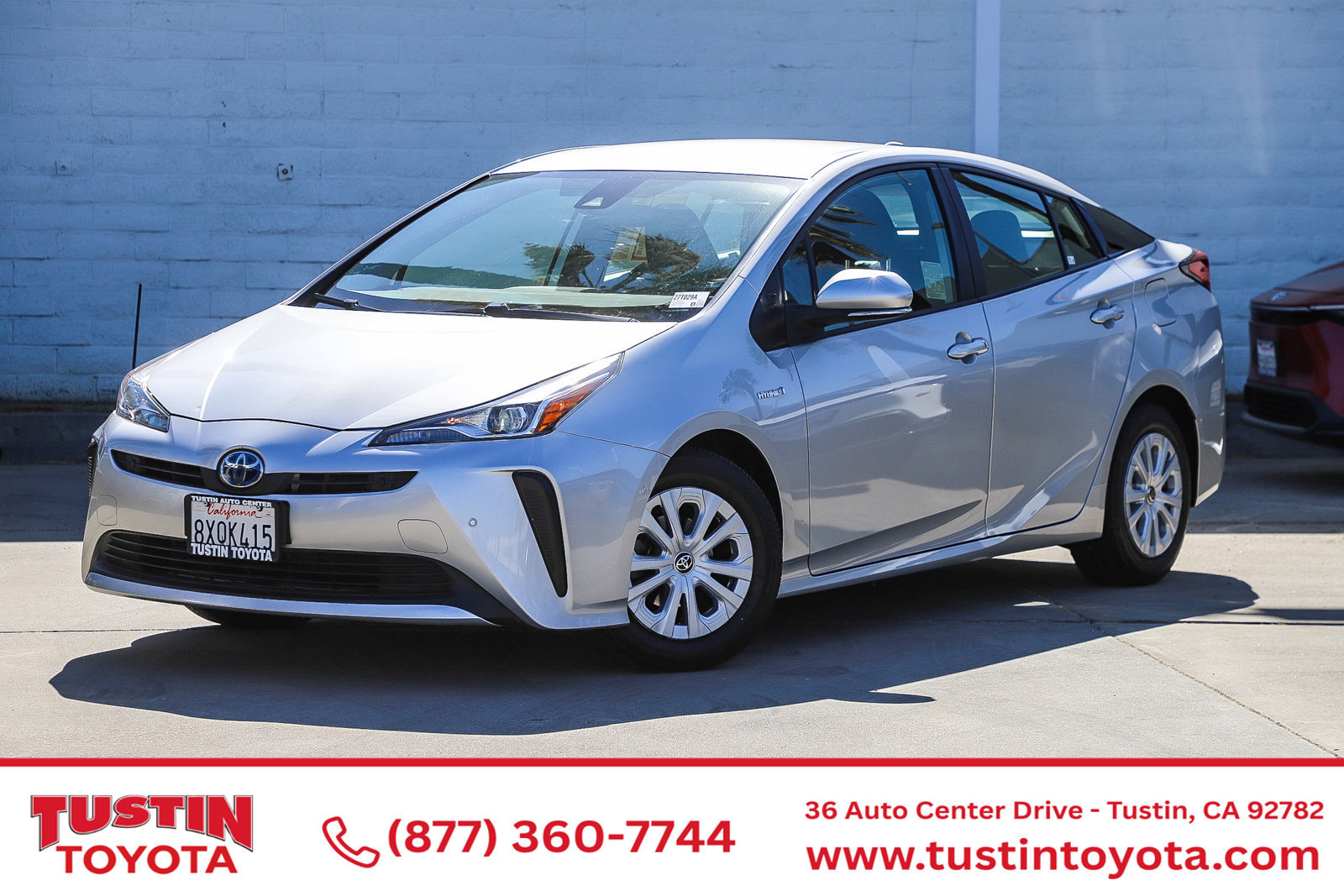 Certified 2022 Toyota Prius LE FWD image 1