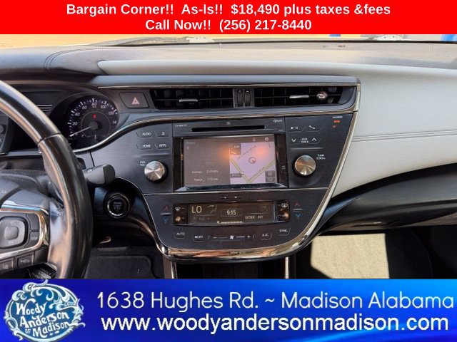 Used 2017 Toyota Avalon Limited w/ Carpet Mat Package FWD image 12
