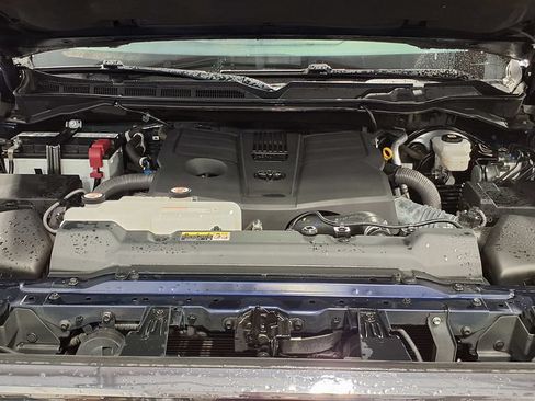 Used 2023 Toyota Tundra Platinum RWD image 33