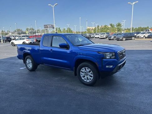Used 2024 Nissan Frontier SV w/ SV Convenience Package RWD image 6