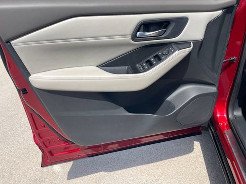 Certified 2023 Nissan Rogue SV w/ SV Premium Package FWD image 21
