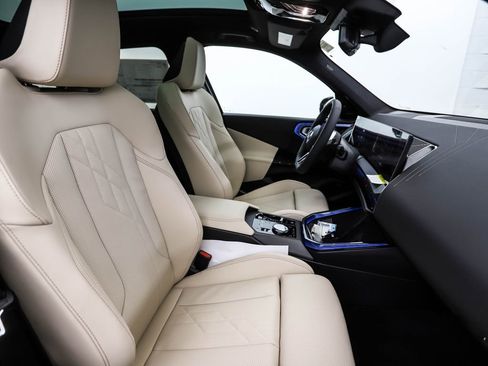 New 2026 BMW X3 xDrive30 w/ M Sport Package image 32