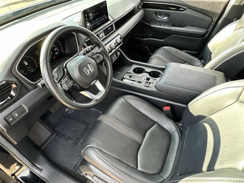 Used 2025 Honda Pilot Touring image 22