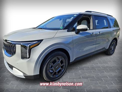 New 2026 Kia Carnival EX image 3