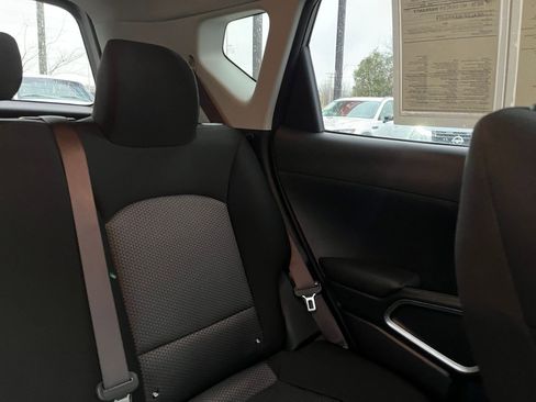 Used 2025 Kia Soul LX w/ LX Technology Package image 35