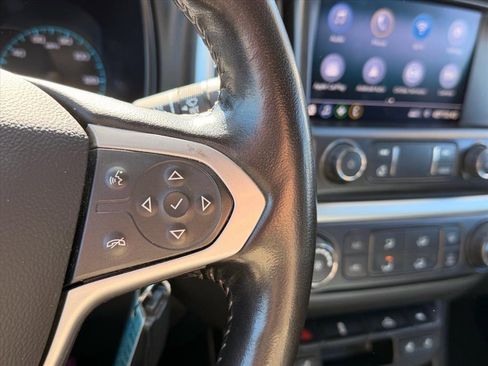 Used 2021 Chevrolet Colorado LT w/ Redline Special Edition image 18