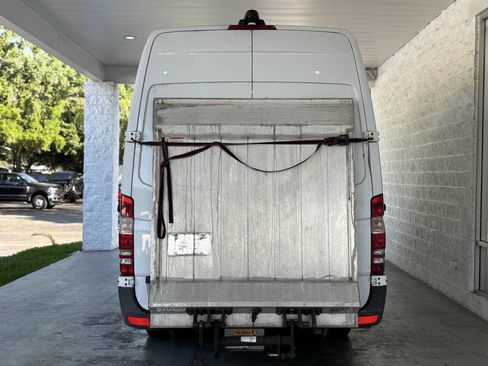 Used 2018 Mercedes-Benz Sprinter 3500 image 7