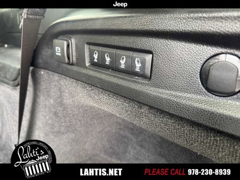 Certified 2021 Jeep Grand Cherokee L Overland w/ Advanced Protech Group III image 30