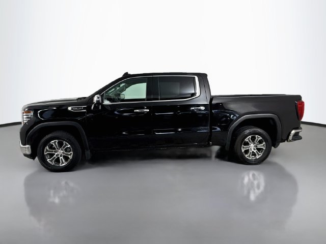Used 2026 GMC Sierra 1500 SLT RWD image 6