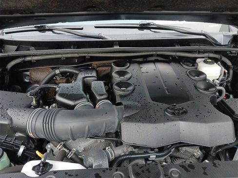 Used 2023 Toyota 4Runner TRD Off-Road Premium image 14