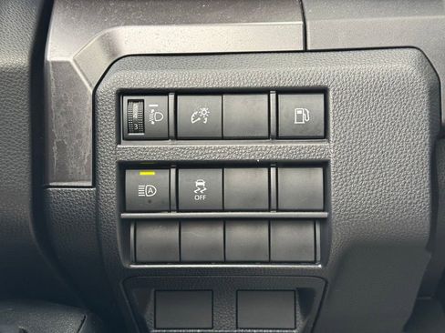 Certified 2025 Toyota 4Runner SR5 image 30