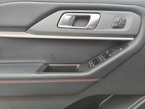Used 2025 Ford Explorer ST-Line w/ Premium Package RWD image 24