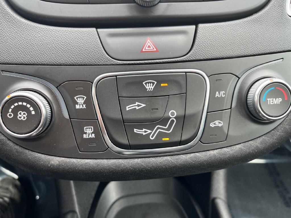 Used 2019 Chevrolet Malibu LS FWD image 19