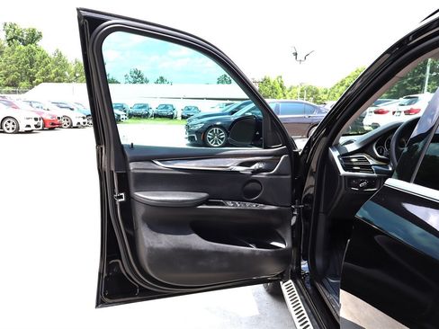 Used 2015 BMW X5 xDrive35d AWD/4WD image 37