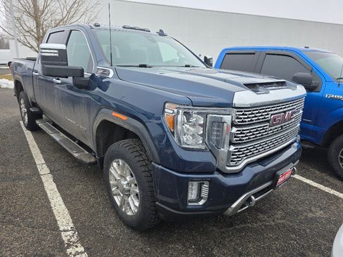 Certified 2022 GMC Sierra 2500 Denali image 2