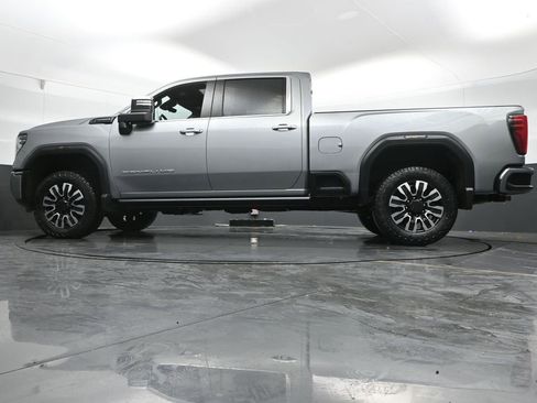 Used 2024 GMC Sierra 3500 Denali Ultimate image 45
