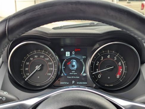 Used 2019 Jaguar F-TYPE Coupe image 22