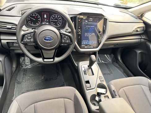 Used 2025 Subaru Crosstrek 2.0i Premium image 7