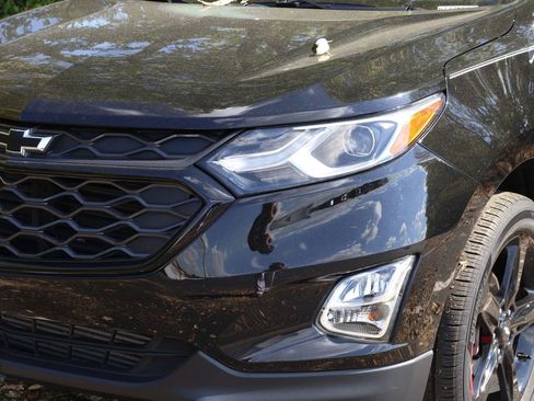 Certified 2021 Chevrolet Equinox Premier w/ Redline Edition image 3
