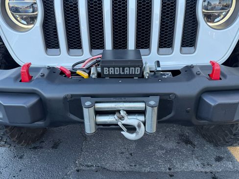 Used 2019 Jeep Wrangler Unlimited Rubicon w/ Dual Top Group image 9
