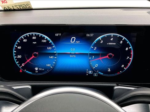 Certified 2022 Mercedes-Benz GLB 250 image 22