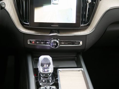 New 2026 Volvo XC60 B5 Plus w/ Protection Package Premier image 29