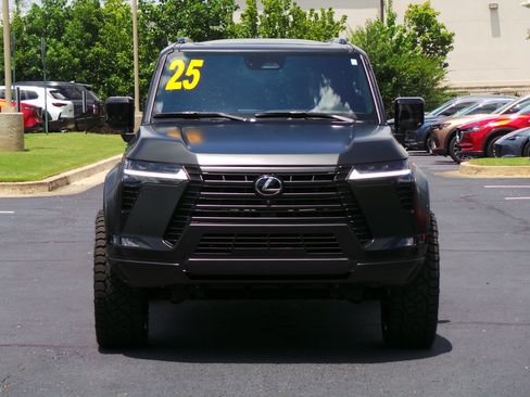 Used 2025 Lexus GX 550 w/ Cold Area Package AWD/4WD image 27