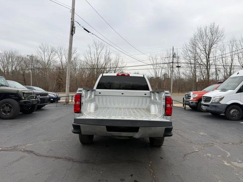 Used 2018 Chevrolet Silverado 1500 LT image 11