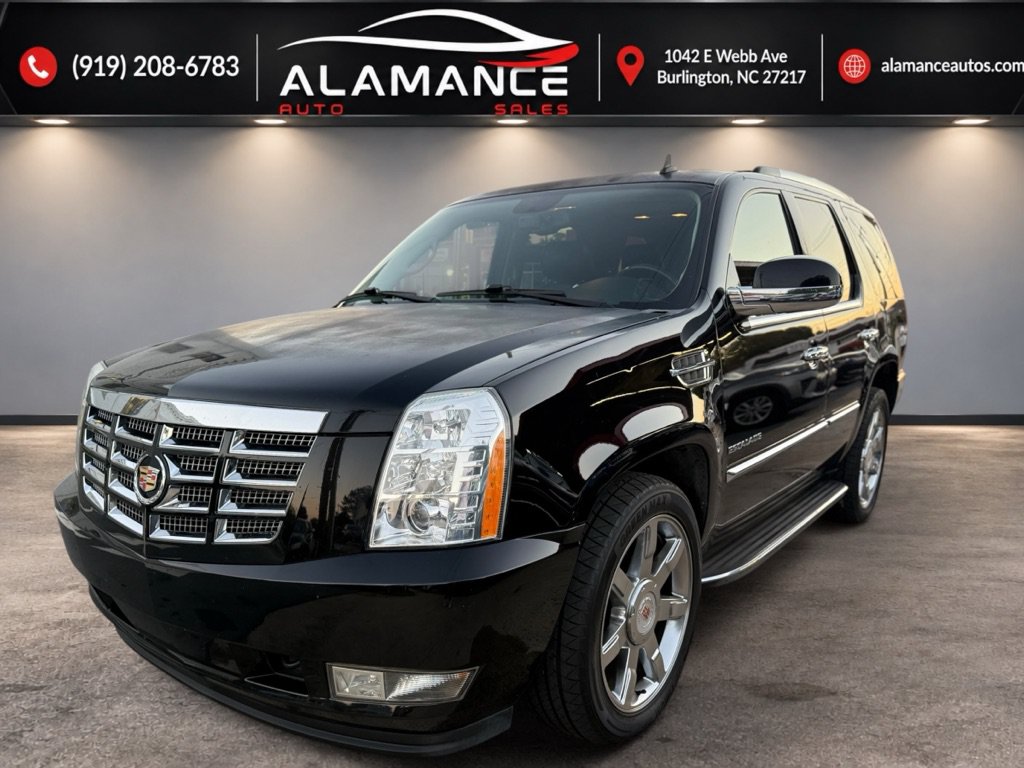 Used 2014 Cadillac Escalade Luxury AWD/4WD image 2