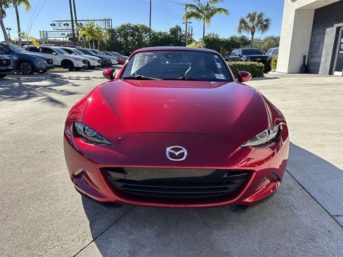 Used 2022 MAZDA MX-5 Miata RF Grand Touring image 30