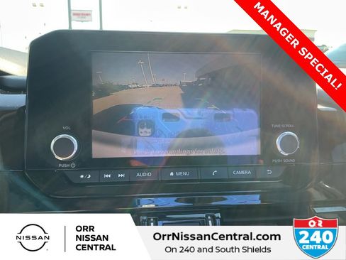 Used 2022 Nissan Pathfinder SV image 25