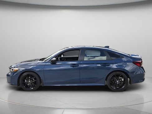 Used 2025 Honda Civic Sport image 5