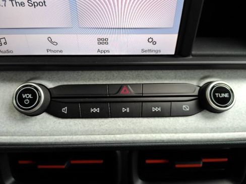 Used 2022 Ford Maverick XLT w/ Equipment Group 300A Standard AWD/4WD image 38