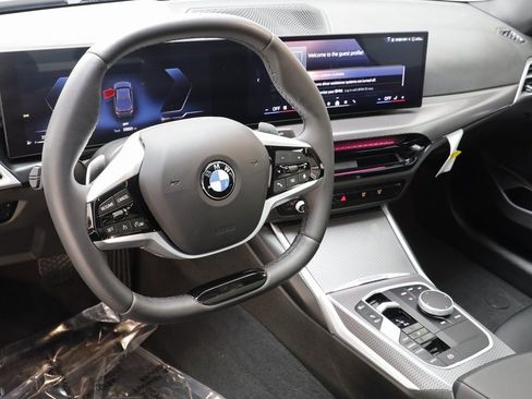 Certified 2025 BMW 330i xDrive Sedan w/ M Sport Package image 7