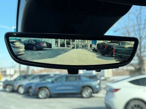 New 2026 Chevrolet Traverse Z71 w/ Driver Confidence Package image 7