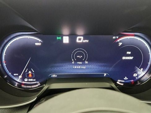 Used 2025 Alfa Romeo Giulia AWD w/ Veloce Package AWD image 15