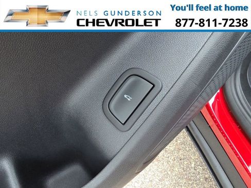 New 2026 Chevrolet Traverse LT w/ Driver Confidence Package AWD/4WD image 20