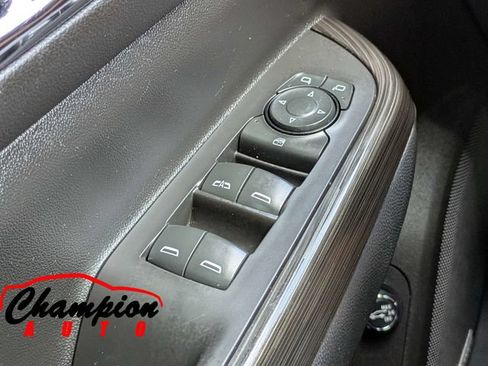 Used 2019 GMC Acadia SLT AWD/4WD image 28
