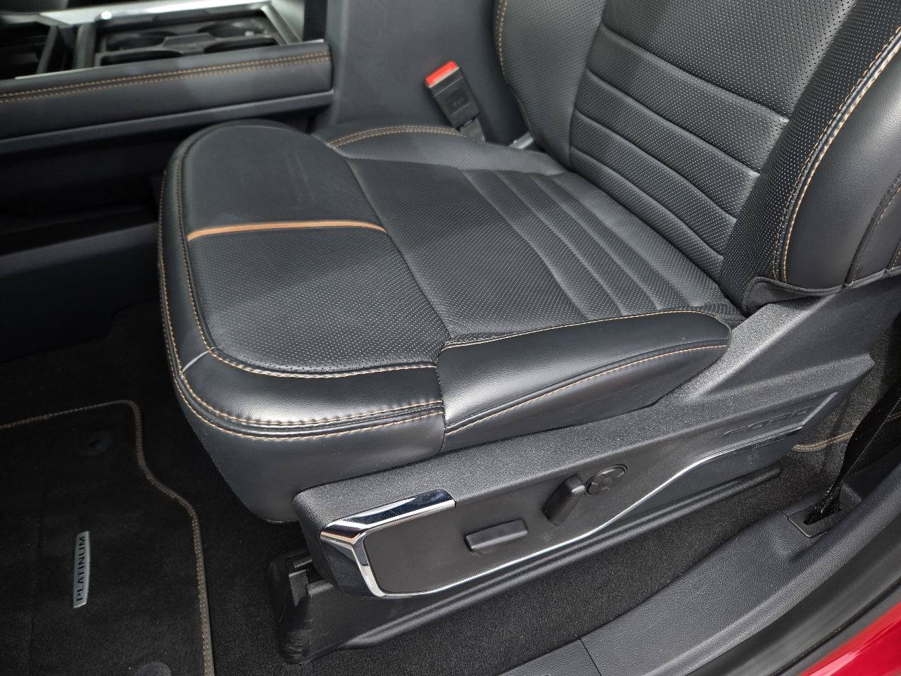 Used 2024 Ford F450 Platinum AWD/4WD image 18