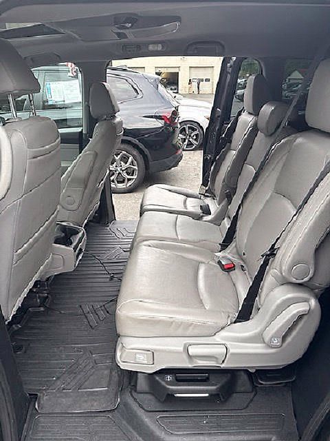 Used 2018 Honda Odyssey EX-L image 21
