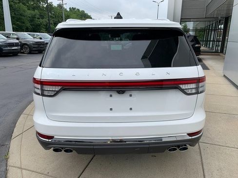 New 2026 Lincoln Aviator Reserve AWD/4WD image 4